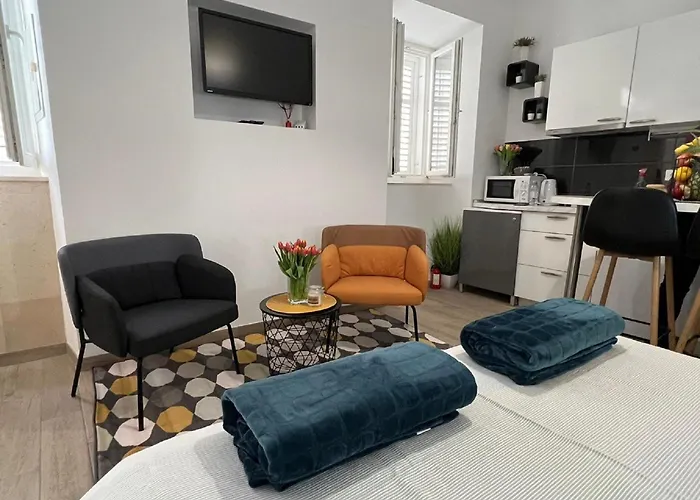 Noa Old Town - - First Floor Appartamento *