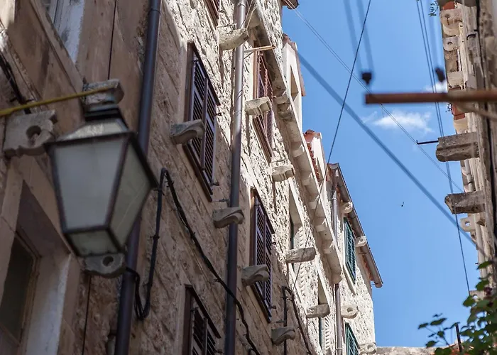 Noa Old Town - - First Floor Appartamento