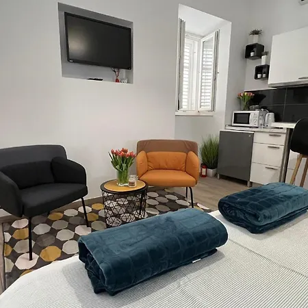 Noa Old Town - - First Floor Daire *